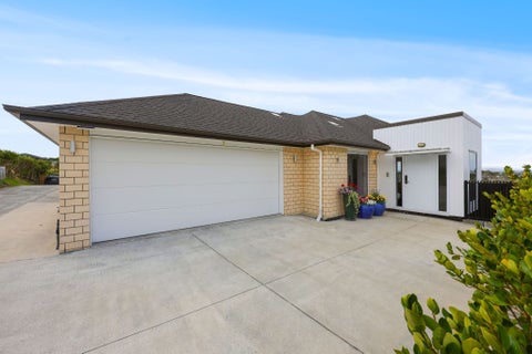 85C Lake Panorama Drive, Henderson Valley, Auckland