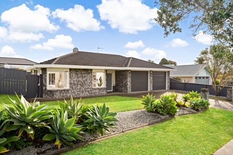15 Picasso Drive, West Harbour, Auckland