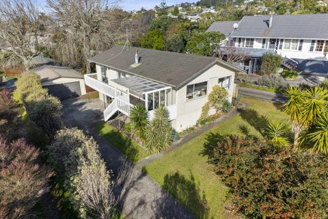 25 Dobell Road, Stanmore Bay, Whangaparaoa