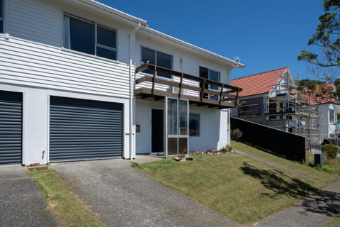 49 John Sims Drive, Broadmeadows, Wellington