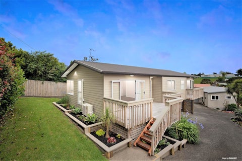 77A Woodglen RD, Glen Eden, Auckland