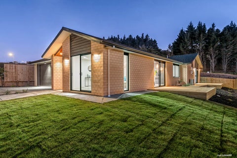6 Maraeariki Avenue, Orewa, Orewa