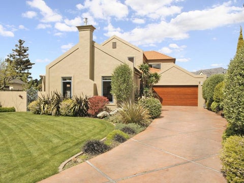 8 Heritage Place, Terrace End, Palmerston North
