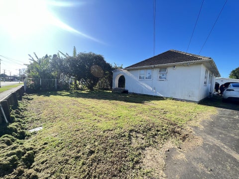 44 Alexander Crescent, Otara, Auckland