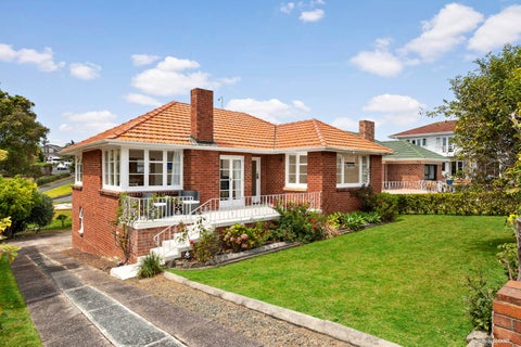 33 Westmere Park Avenue, Westmere, Auckland