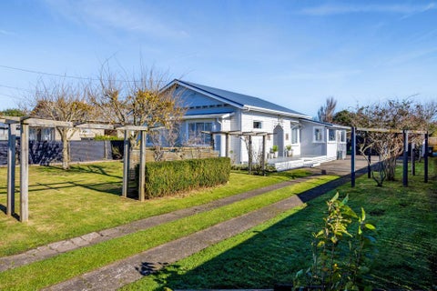 37 Dixon Avenue, Hawera