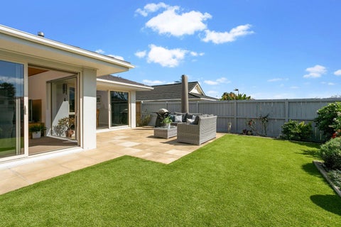 6 Skilling Place, Farm Cove, Auckland
