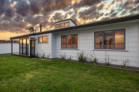 125 Riverside Road, Orewa, Orewa
