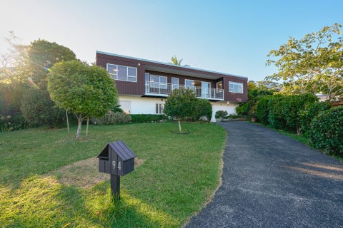 94 Stapleford Crescent, Browns Bay, Auckland