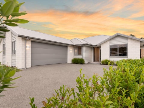 115 Awataha Crescent, Pyes Pa, Tauranga