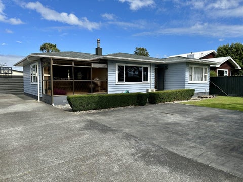 12 Park Road, West End, Palmerston North