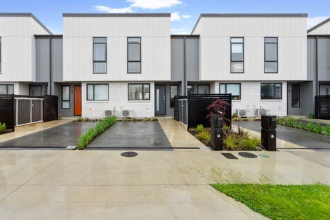 24 Cessna Crescent, Mangere, Auckland
