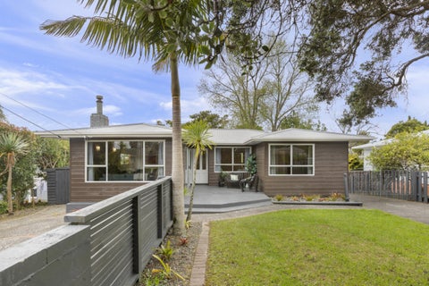 49 Cron Avenue, Te Atatu South, Auckland