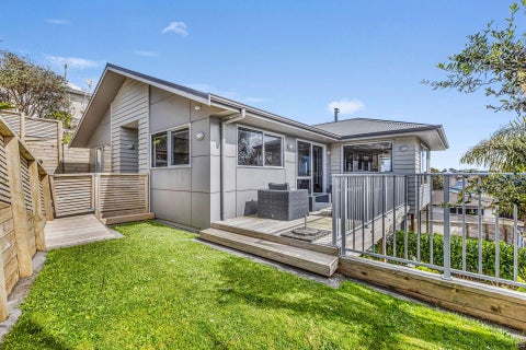 23 York Crescent, Westown, New Plymouth