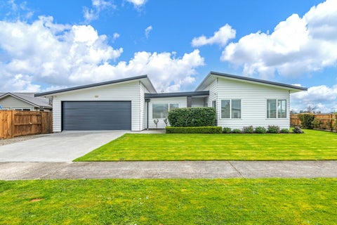 37 Rodeo Drive, Kelvin Grove, Palmerston North
