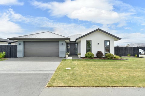 59 Oaks Drive, Lincoln, Lincoln