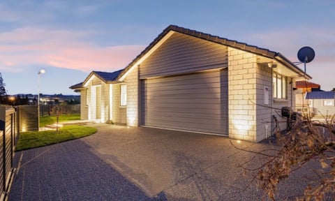 1 North Bay Road, Pyes Pa, Tauranga
