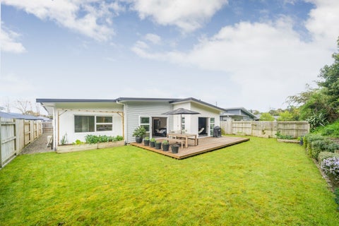 13 Freedom Drive, Kelvin Grove, Palmerston North