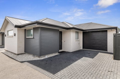 2/120 Gilberthorpes Road, Hei Hei, Christchurch