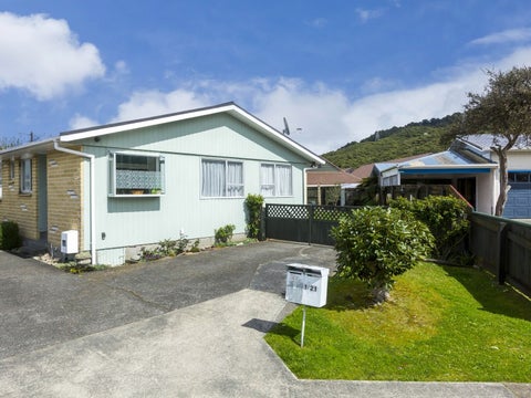 1/21 Denver Grove, Totara Park, Upper Hutt