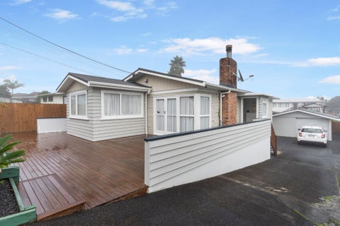 123 Vodanovich Road, Te Atatu South, Auckland