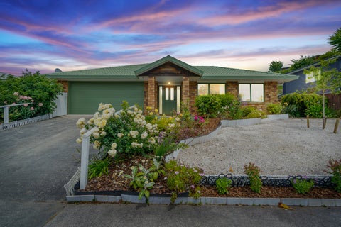 4 Jeannie Way, Waikanae Beach, Waikanae
