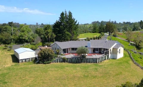 59 Spur Road, Stillwater, Silverdale