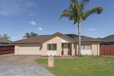 18 Amapur Place, Flat Bush, Auckland