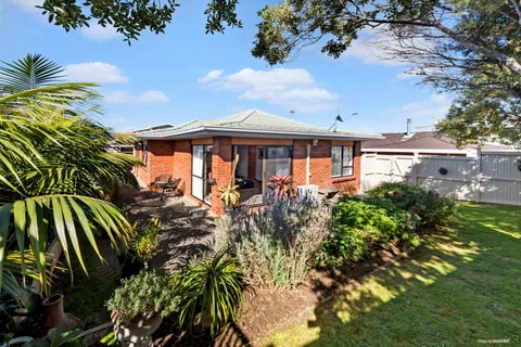 1/9 New Windsor Road, Avondale, Auckland