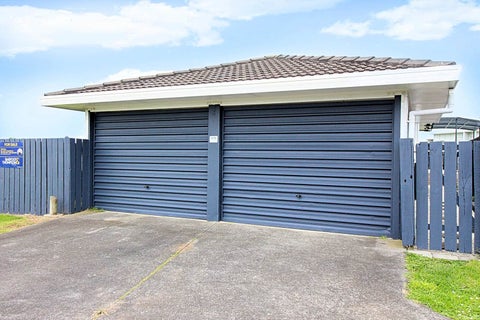 1/11 Volta Place, Clendon Park, Auckland