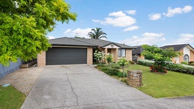 9 Dawn Place, Te Atatu South, Auckland