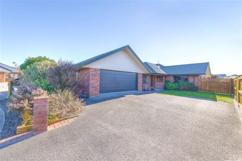 44 Tennyson Avenue, Kelvin Grove, Palmerston North