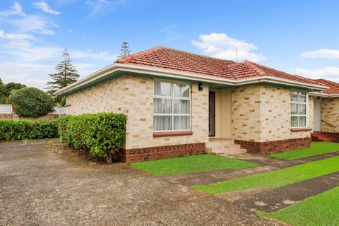 4/4 Erson Avenue, Royal Oak, Auckland