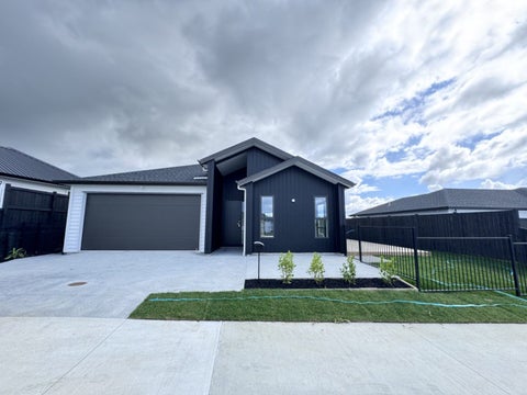 72 Parish Drive, Wainui, Wainui