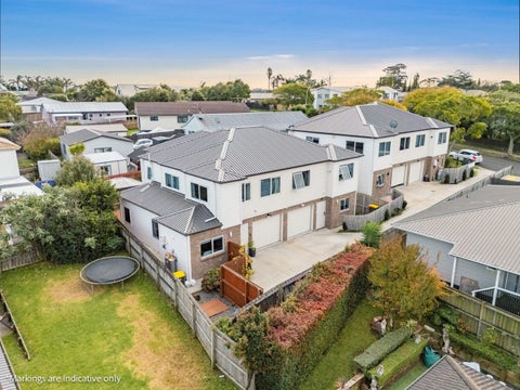 4C Bill Phillip Place, Clendon Park, Auckland