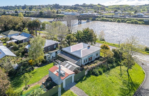 166 Anzac Parade, Whanganui East, Whanganui