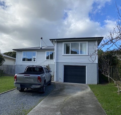61 Redwood Avenue, Tawa, Wellington