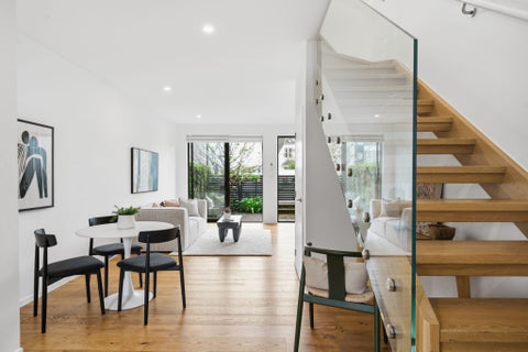 2/4 Glen Atkinson Street, St Heliers, Auckland