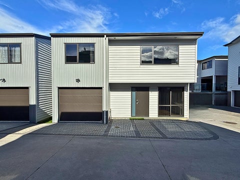 5/50 Tiverton Road, Avondale, Auckland