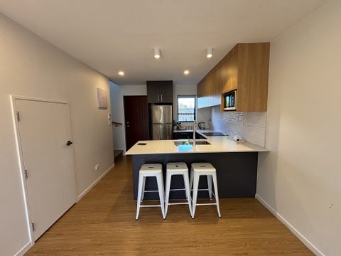 6/17 Rewarewa Road, Te Atatu Peninsula, Auckland