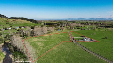 107 Neavesville Road, Puriri, Thames