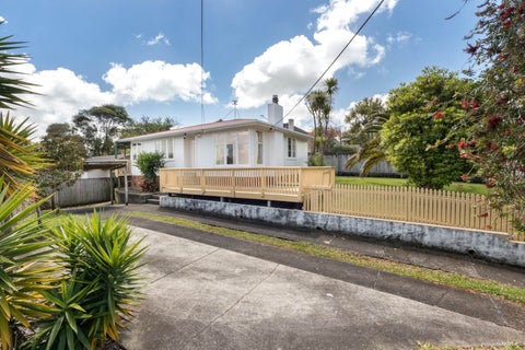 6 Alma Street, Te Atatu South, Auckland