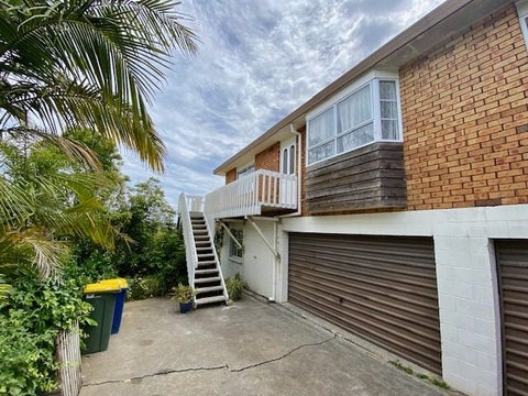 2/122 Carlisle Road, Browns Bay, Auckland