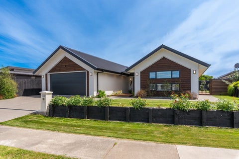 99 The Drive, Paraparaumu Beach, Paraparaumu