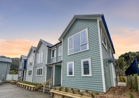 45 Te Ara o Puakawe, Wainuiomata, Lower Hutt