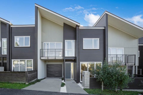 4 Makura Road, Long Bay, Auckland