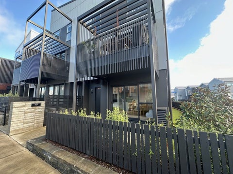 1/51 Nugget Avenue, Hobsonville, Auckland