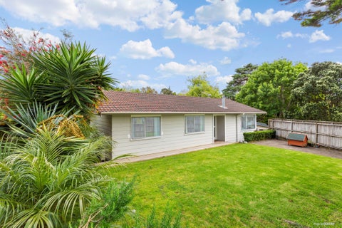 9 June Place, Torbay, Auckland