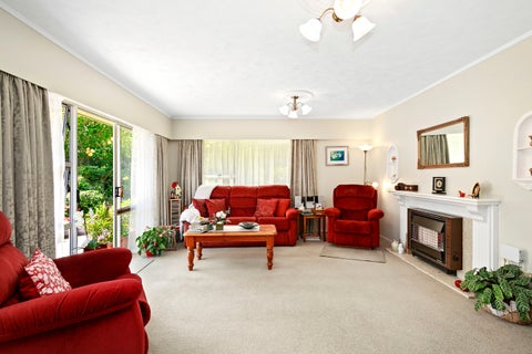 4/77 KAIRIMU ST, STOKES VALLEY, LOWER HUTT
