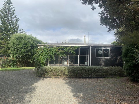 38 William Street, Waikanae Beach, Waikanae